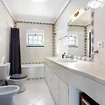 Burgo D Sancho I - D'el Rey Amoreira (Leiria)